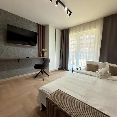 Apartman Madalinskiego Prime By Bookinghost